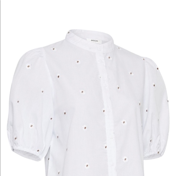 Eyelet top - Picture 4 of 4